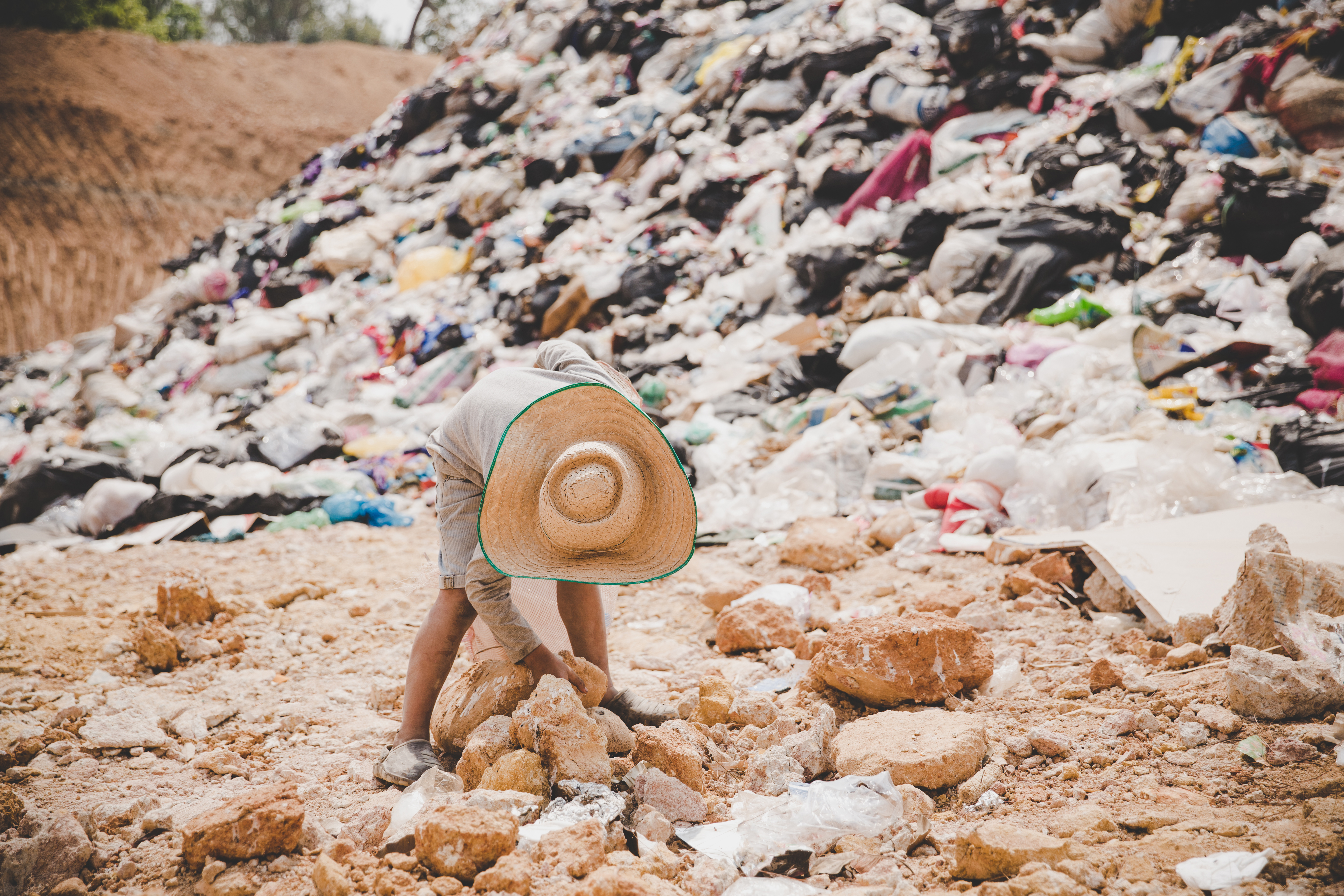 Pembentukan Lembaga Pengelolaan Sampah Perlu Dipercepat